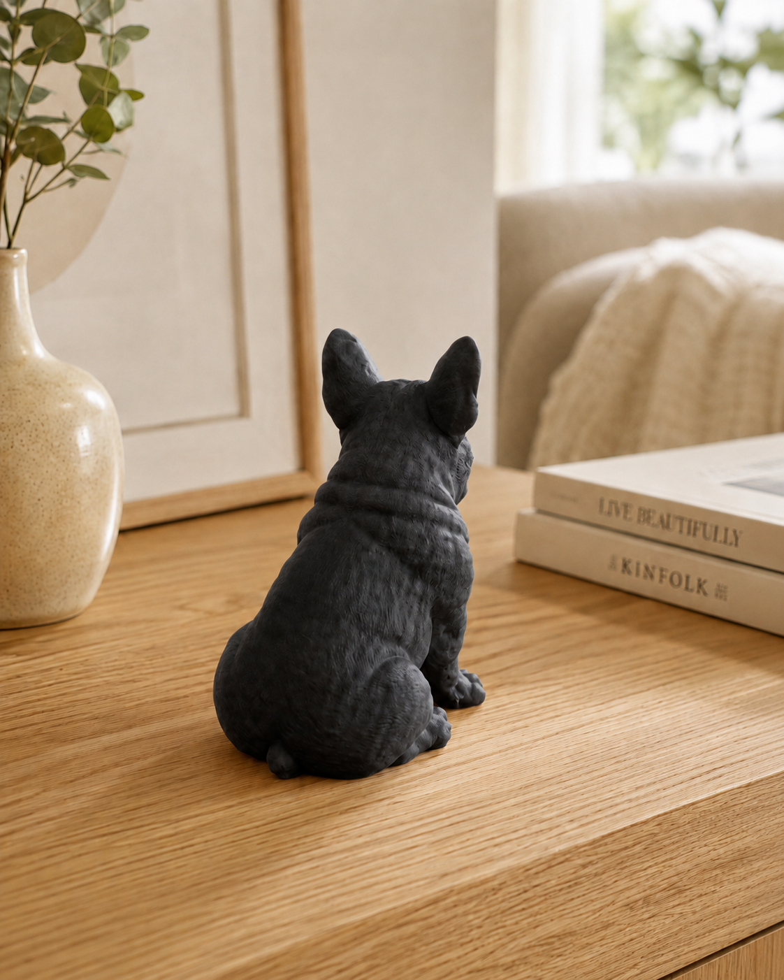 Fransk bulldog hundefigur i mat sort – bagfra, 10 cm