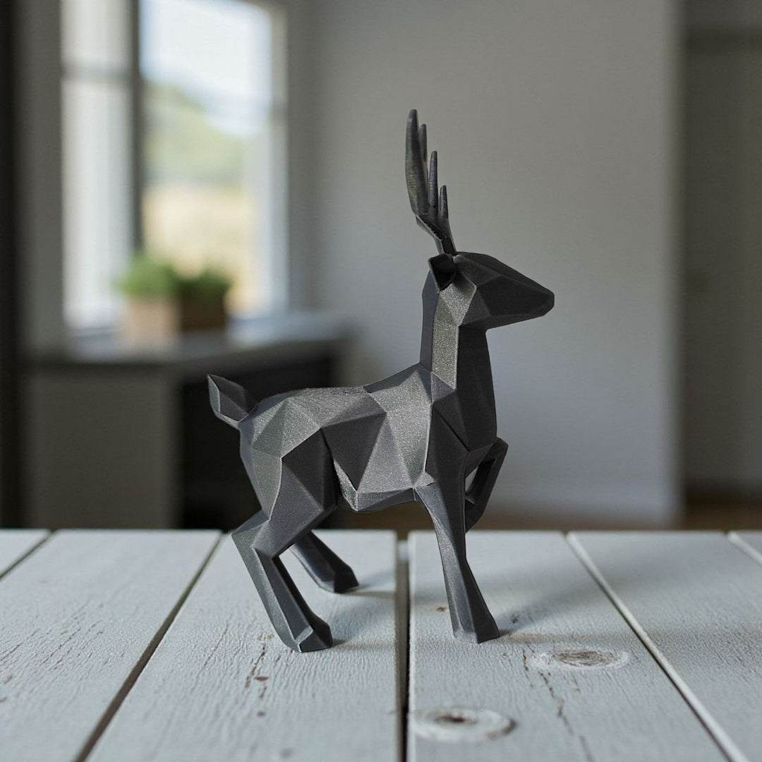 Geometrisk hjort figur i mat sort
